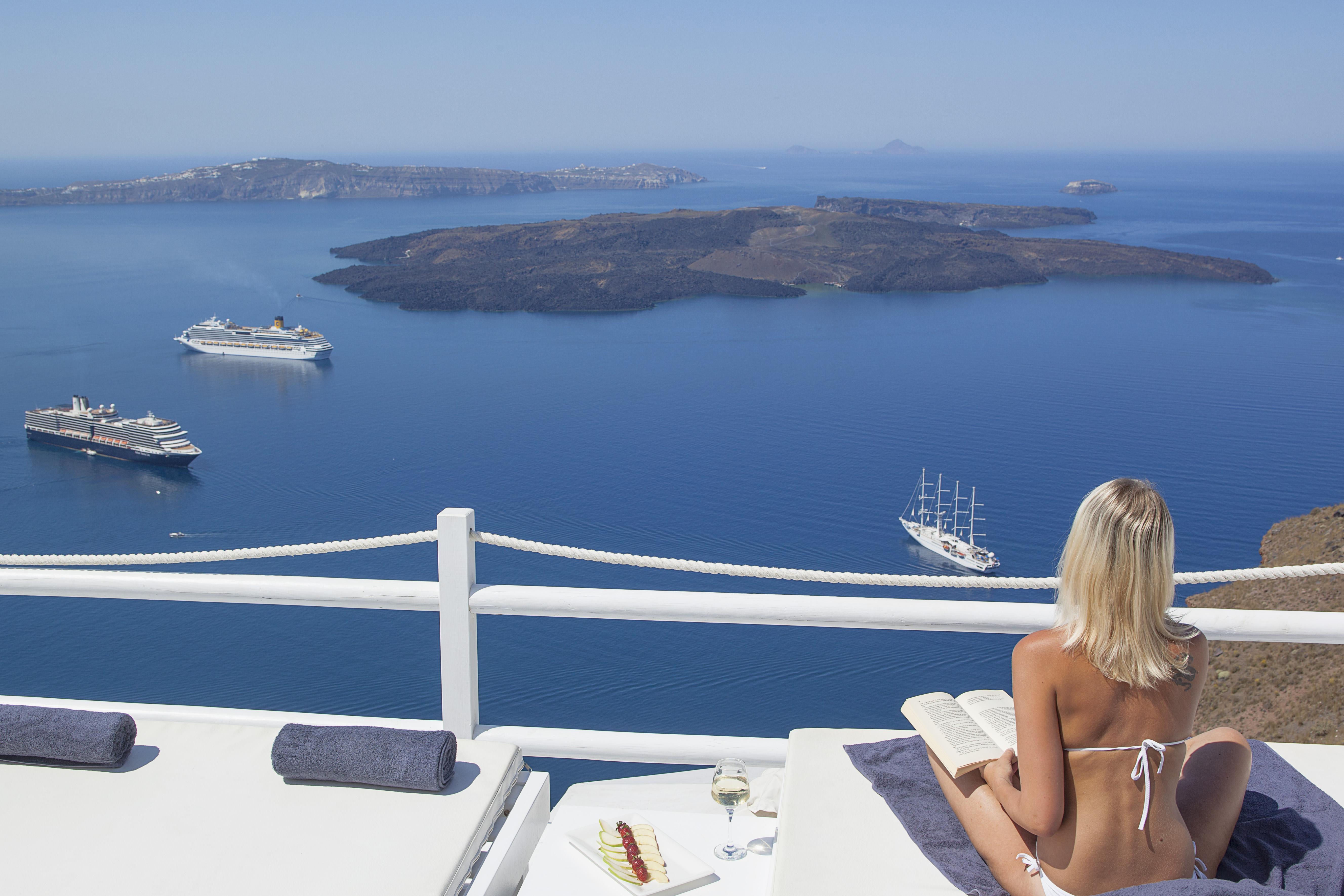 On The Rocks - Small Luxury Hotels Of The World (Adults Only) Imerovigli  Exterior foto